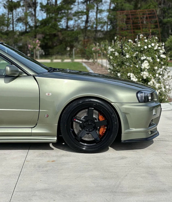 R35 GTR Brake Adapter Kit (V4) to Suit Skyline R32, R33, R34 – Cross Drilled Rotors