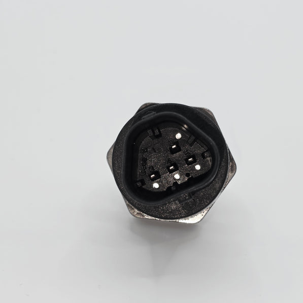 BOSCH COMBINATION 145 PSI PRESSURE SENSOR AND FLUID TEMPERATURE SENSOR