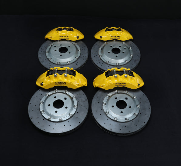 R35 GTR Carbon Ceramic Brake Conversion Kit – Nissan Skyline R32-R34 – Yellow Calipers with Black Hat