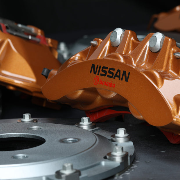 R35 GTR Carbon Ceramic Brake Kit Skyline R32-34 – Nissan Gold with Black Hat