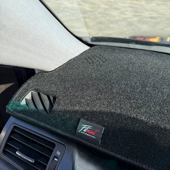 Crown 200 Series Dash Mat! ('08-'11)