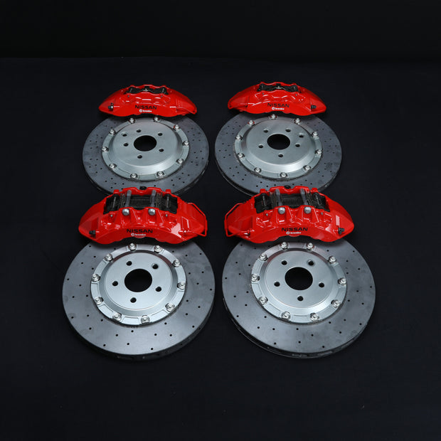 R35 GTR Carbon Ceramic Brake Conversion Kit – Nissan Skyline R32-R34 – Red Calipers with Black Hat
