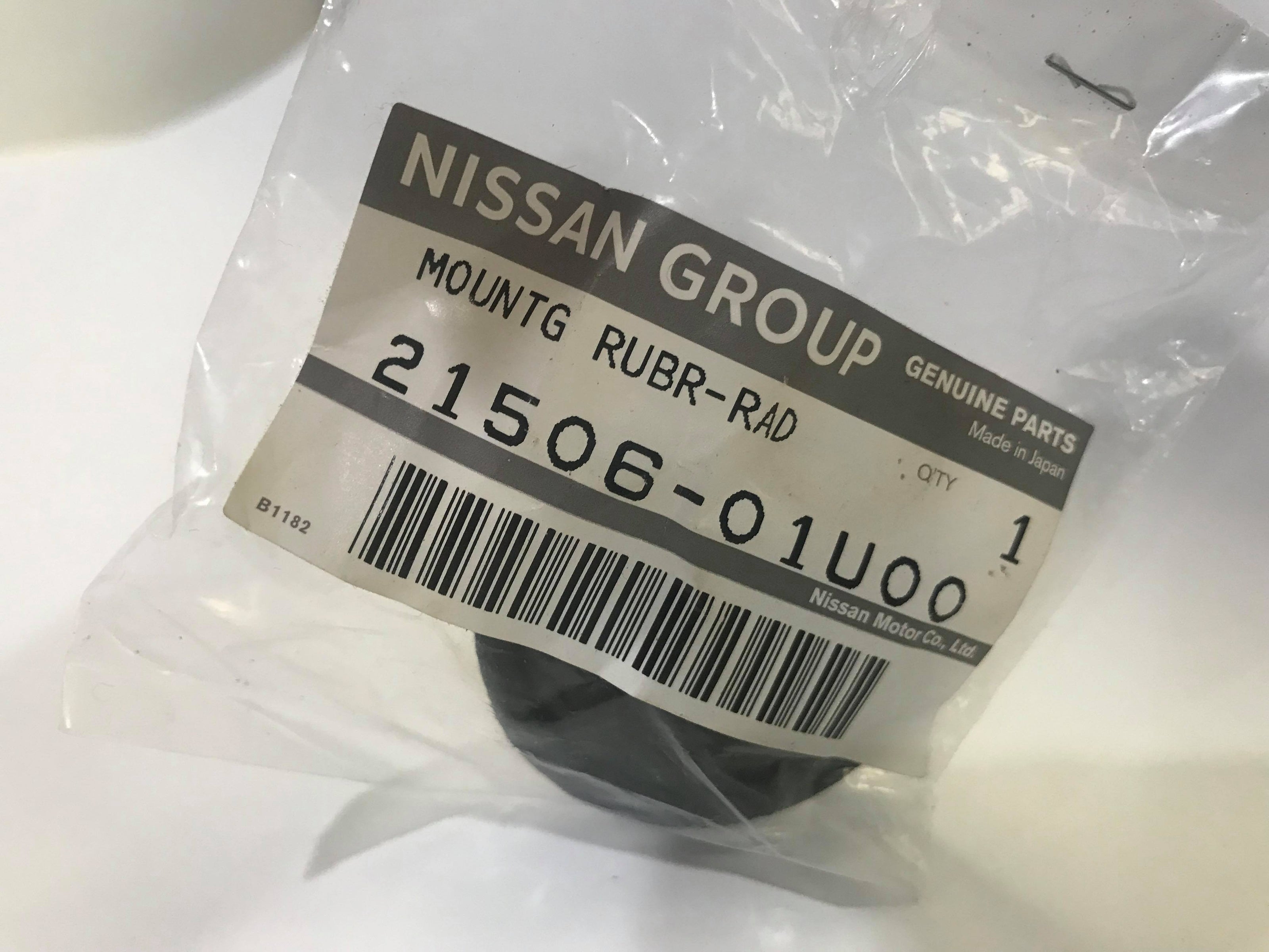 Genuine Nissan Radiator Rubber